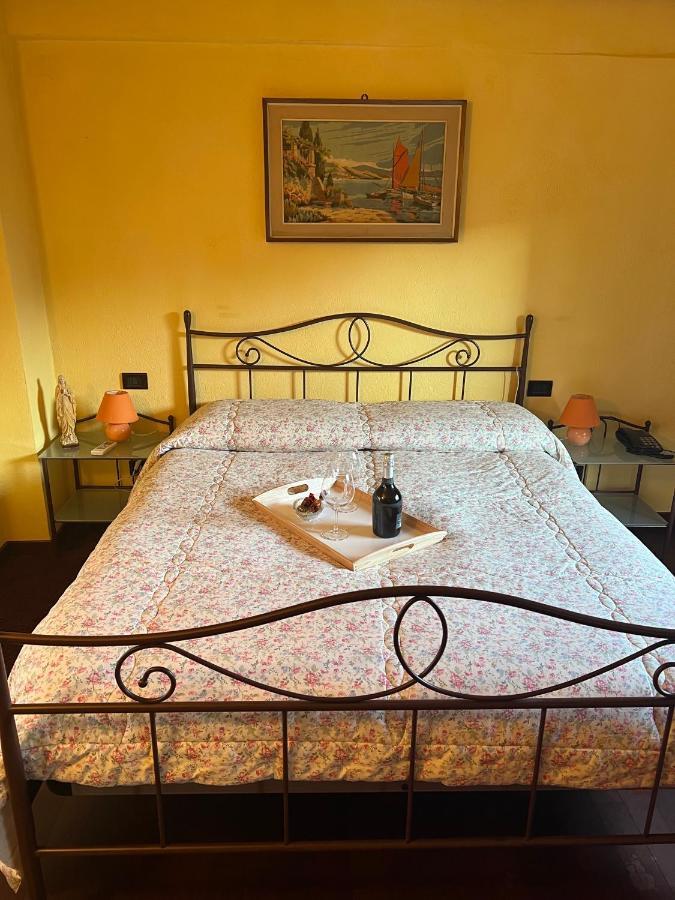 La Casa Arancione Hotell Boves Eksteriør bilde