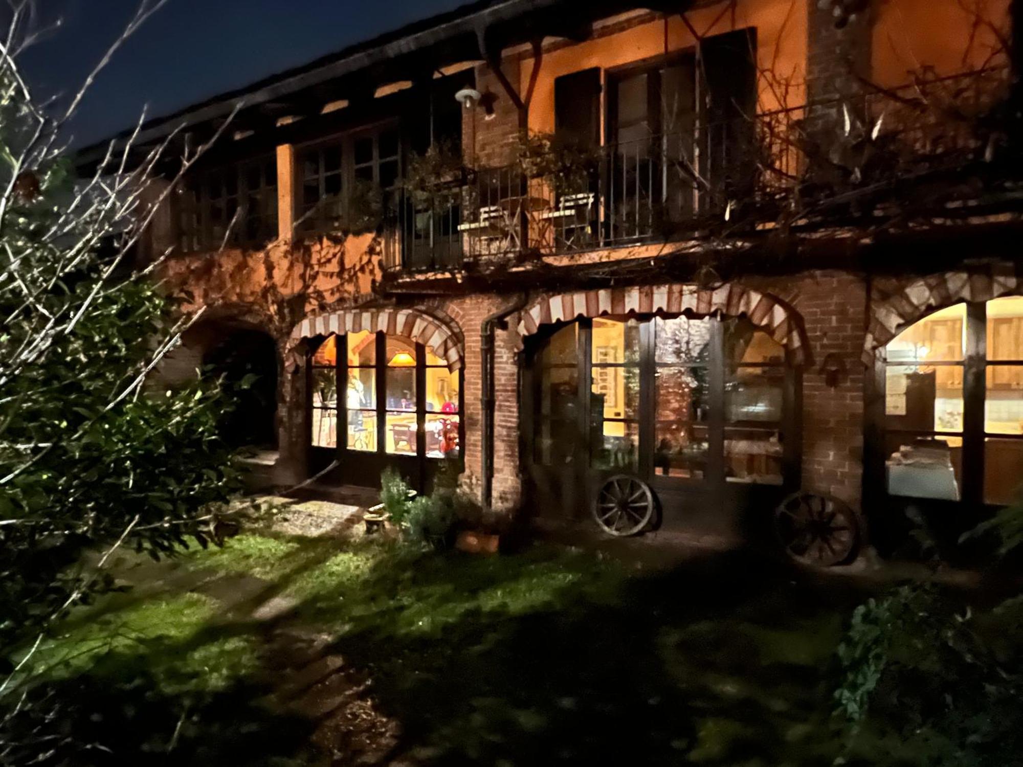La Casa Arancione Hotell Boves Eksteriør bilde