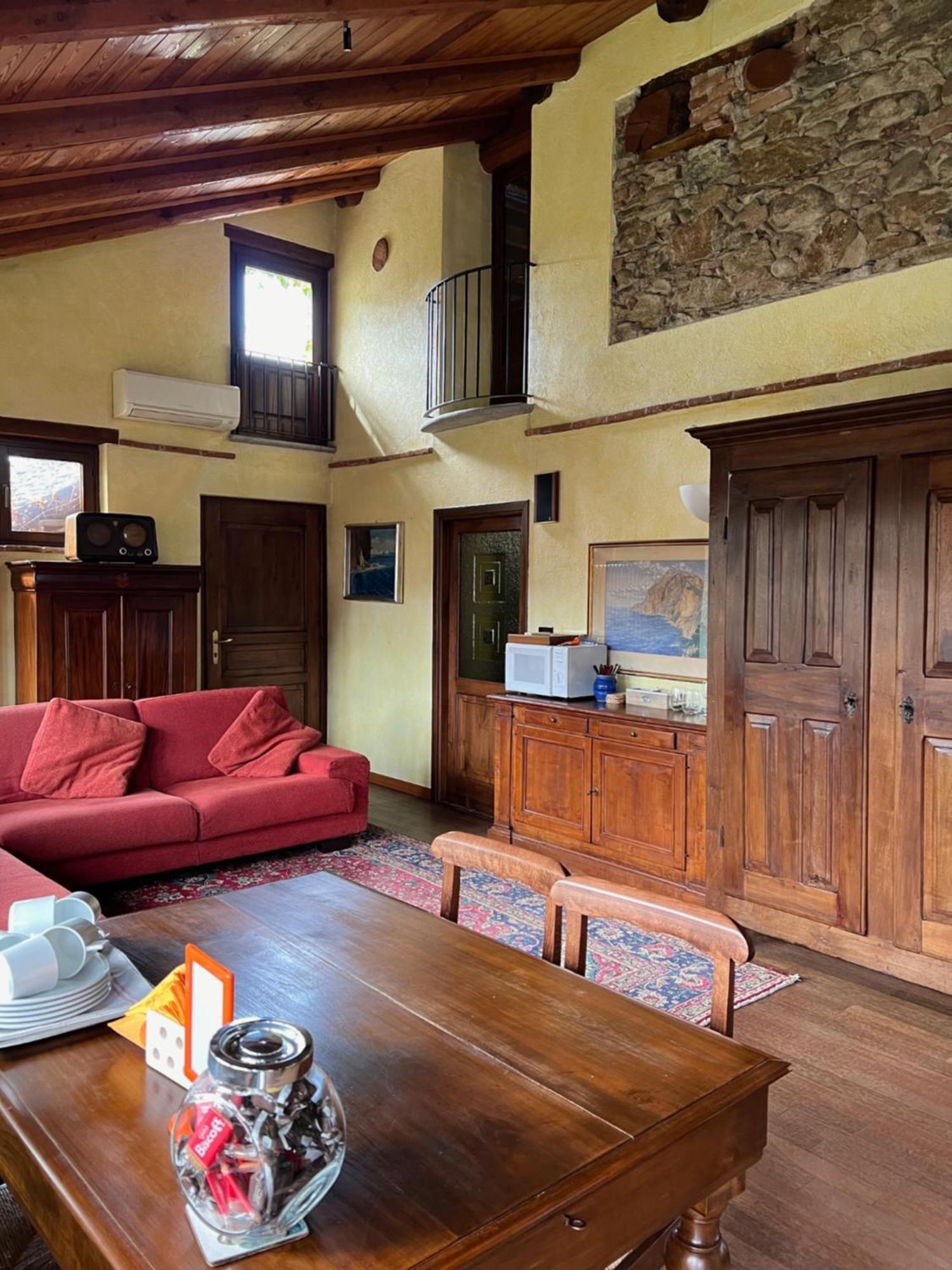 La Casa Arancione Hotell Boves Eksteriør bilde