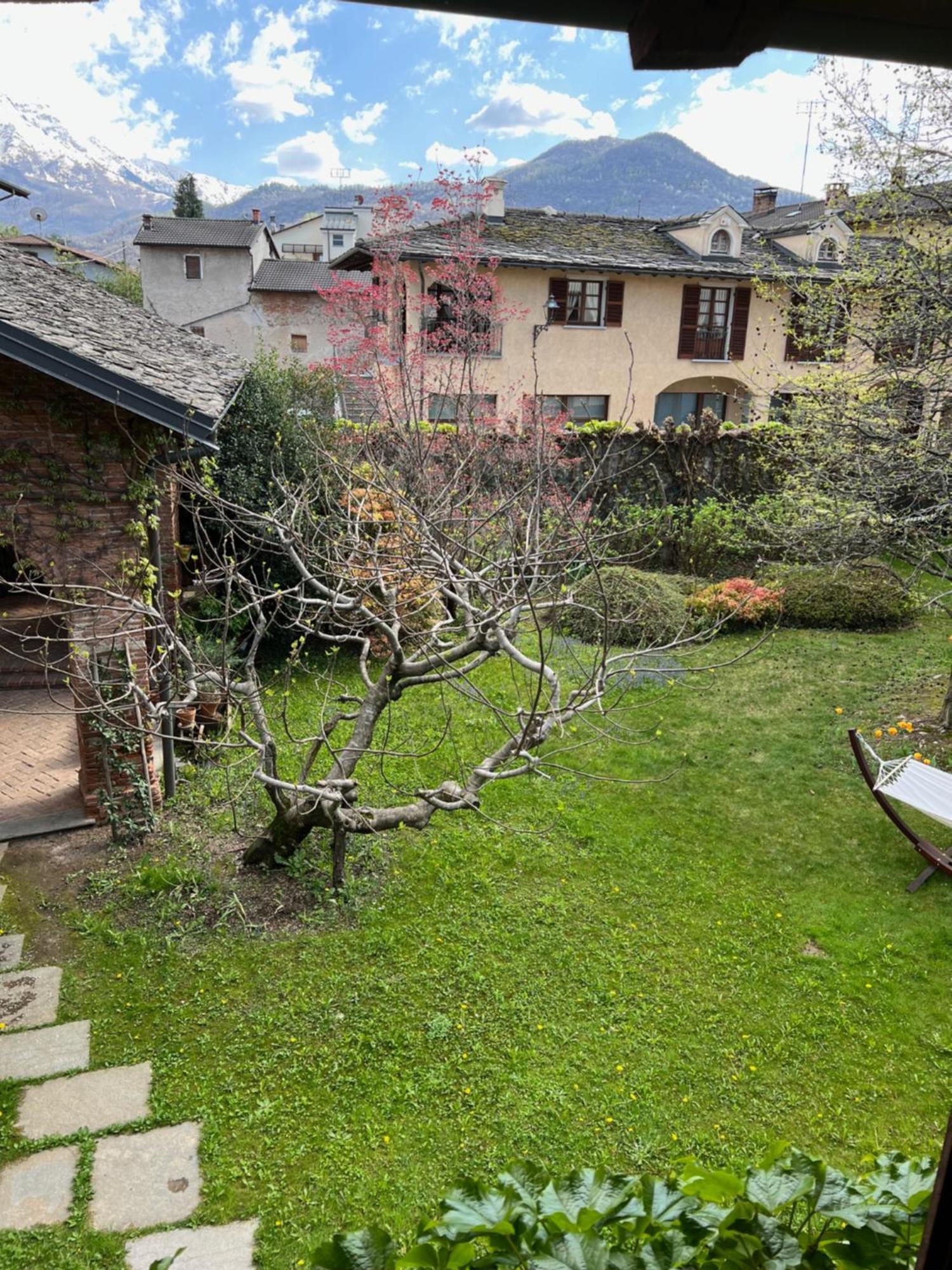La Casa Arancione Hotell Boves Eksteriør bilde